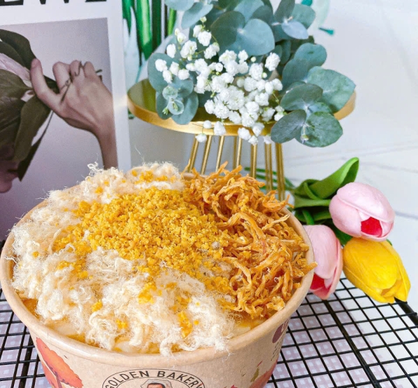 Bánh Bông Lan Sốt Phô Mai Mix Khô Gà