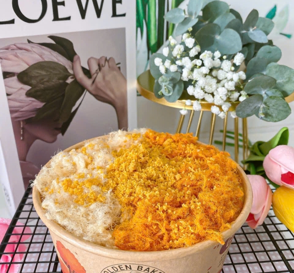 Bánh Bông Lan Sốt Phô Mai Mix Heo - Gà Cay