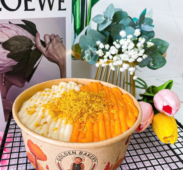 Bánh Bông Lan Trứng Muối 3 Loại Sốt (Kim Sa-Phô Mai-Bơ Trứng)