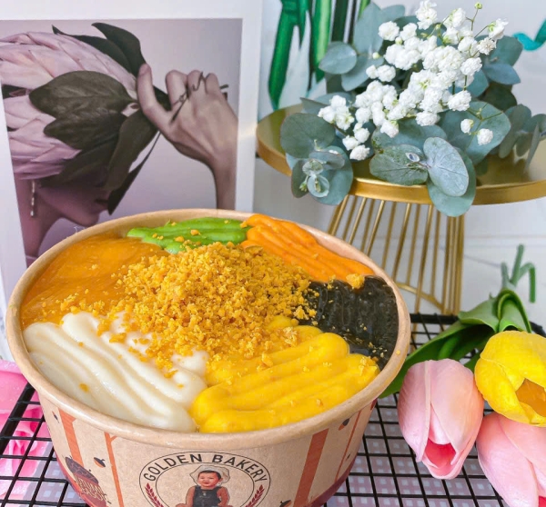 Bánh Bông Lan Trứng Muối 6 Loại Sốt (Hoàng Kim-Phô Mai-Kim Sa-Bơ Trứng-Mè Đen-Matcha)