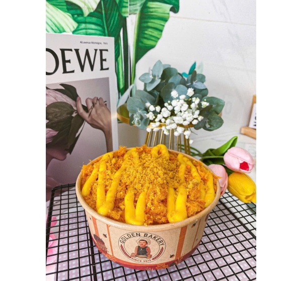 Bánh Bông Lan Sốt Hoàng Kim Chà Bông Gà Cay