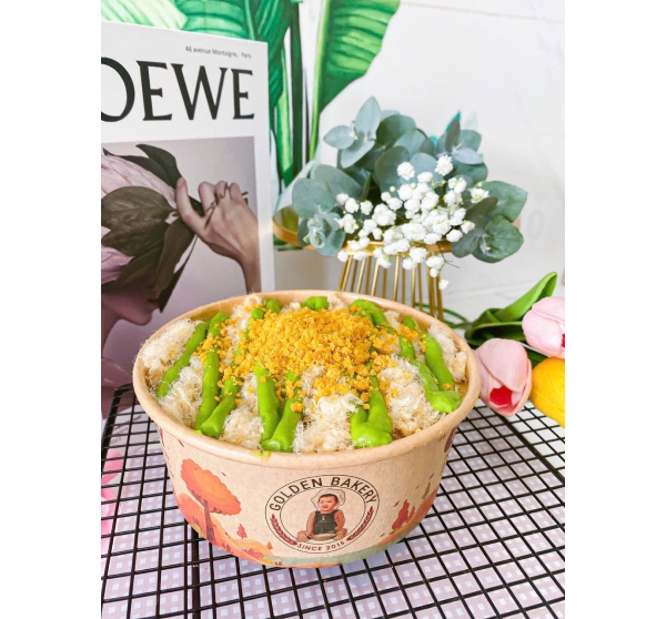 Bánh Bông Lan Sốt Matcha Chà Bông Heo