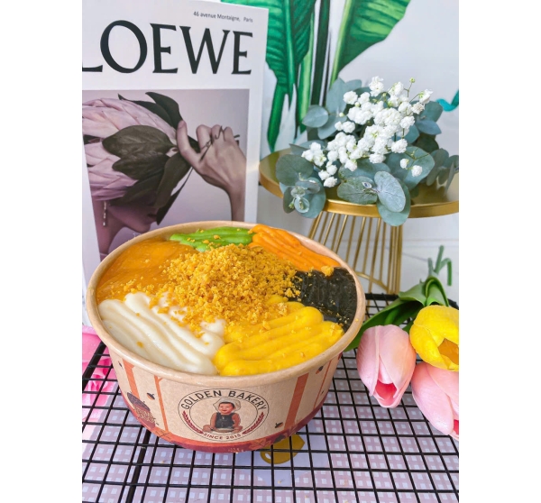 Bánh Bông Lan Trứng Muối 6 Loại Sốt (Hoàng Kim-Phô Mai-Kim Sa-Bơ Trứng-Mè Đen-Matcha)